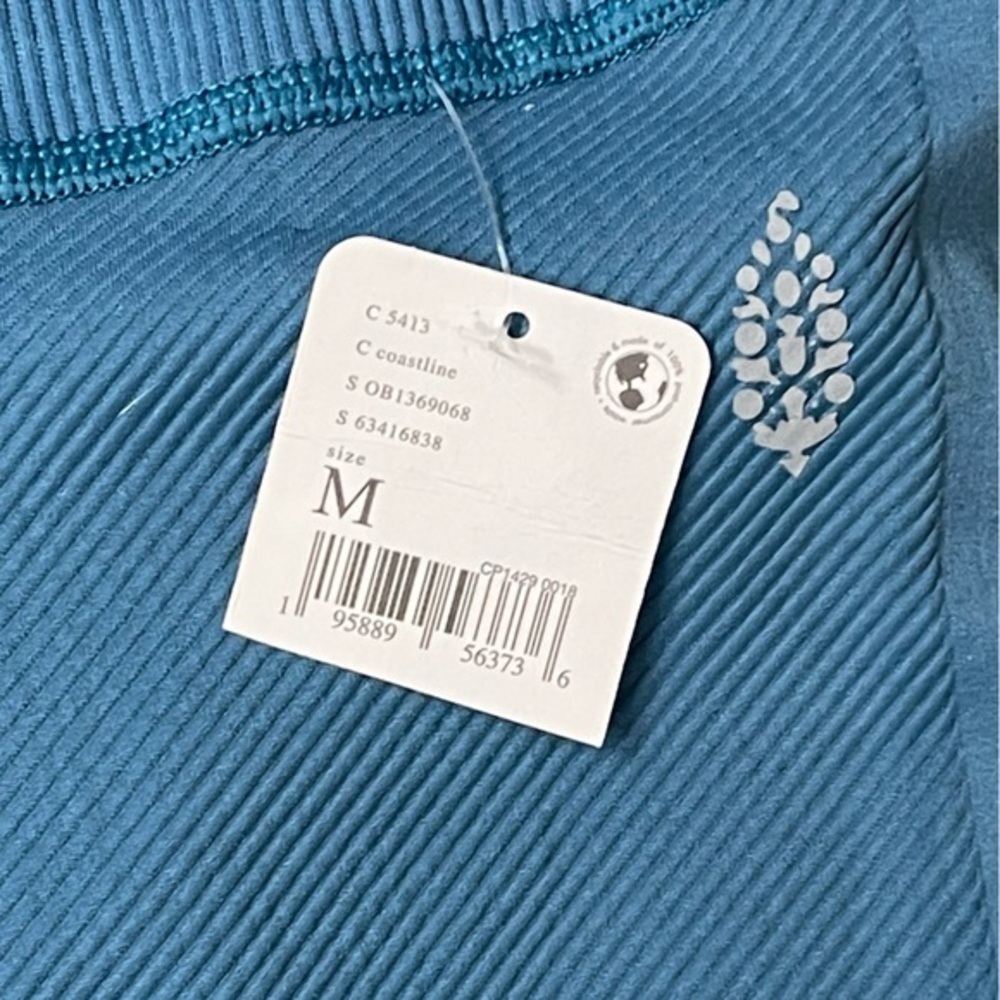 NWT FP Movement Free Throw Legging / Coastline - Picture 5 of 7